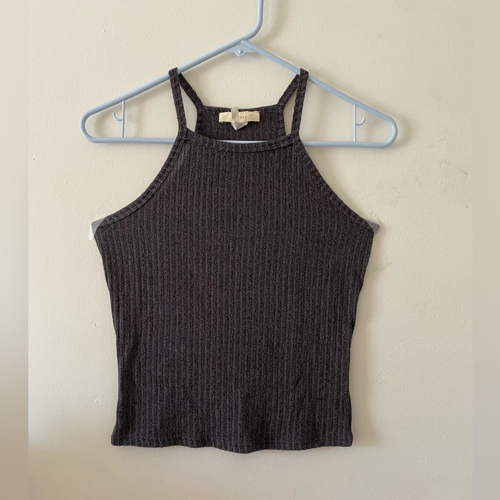 It's a cropped tank top